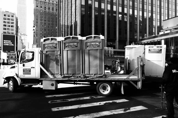 Best High-end porta potty rental  in Matteson, IL